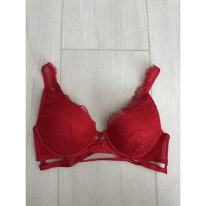 Victoria's Secret Very Sexy Lightly Lined Plunge Bra 32C Red Caged Lace Mesh